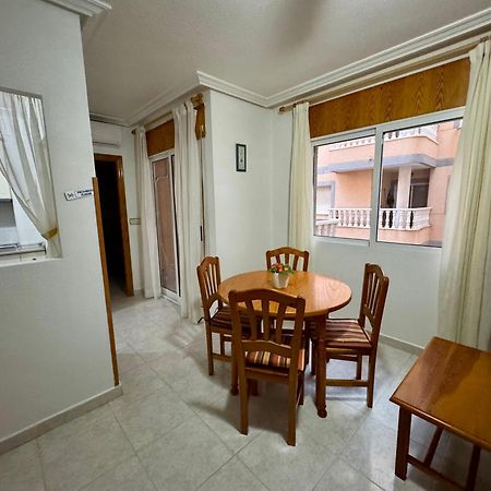 La Casa De Nicolas Торевьиа Экстерьер фото